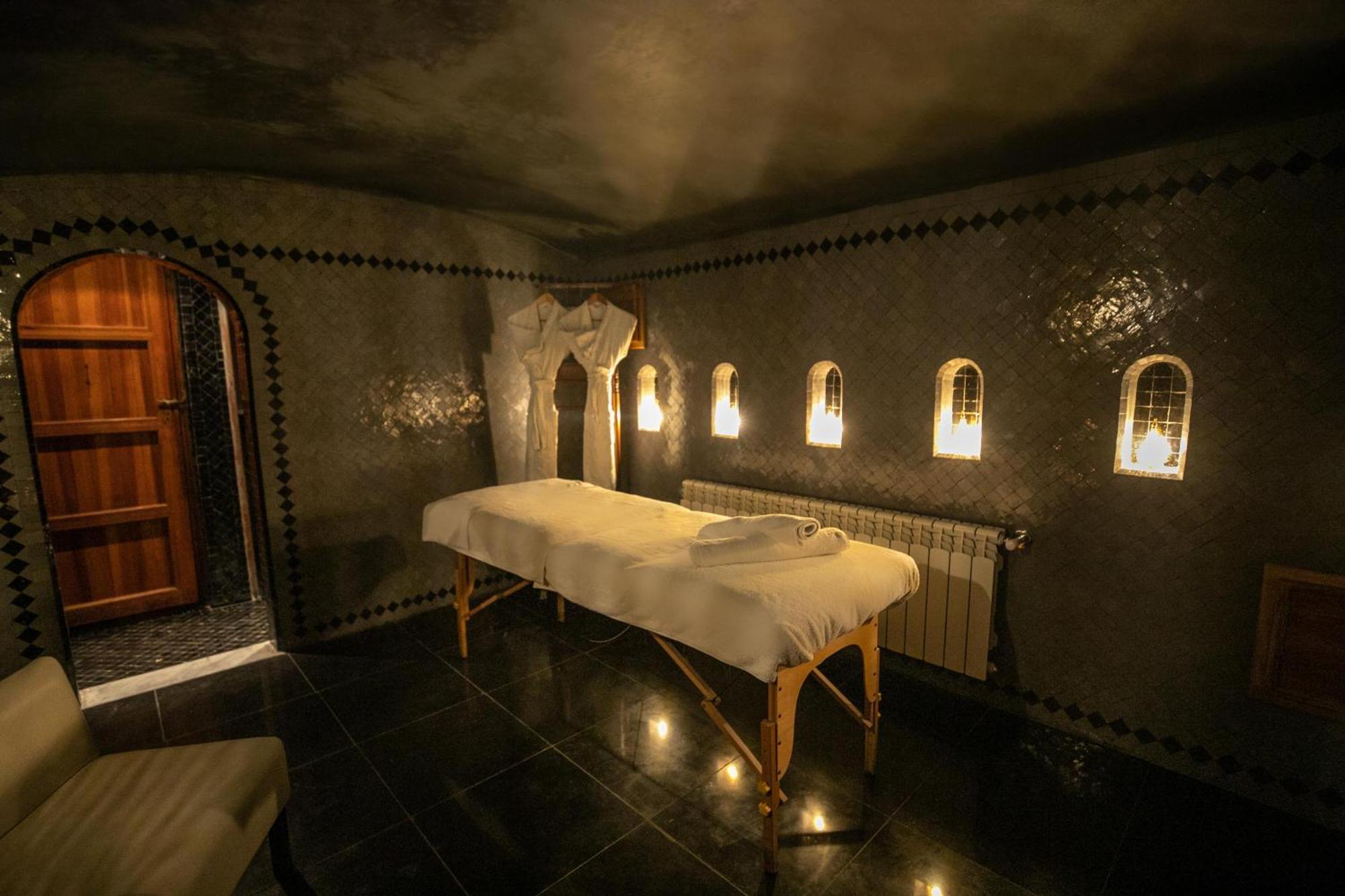 Riad Layla Fez Exterior foto